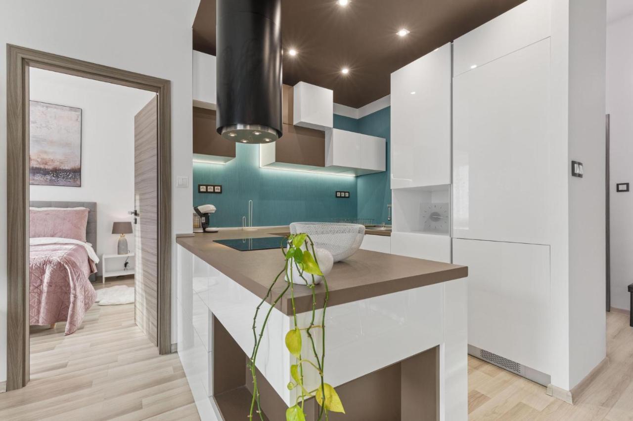 Paradise Retreat In Central Bratislava Exterior photo